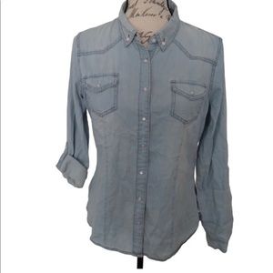 Highway Jeans | NWT Blue Faded Chambray Pearl Snap Button Down Shirt | Size L